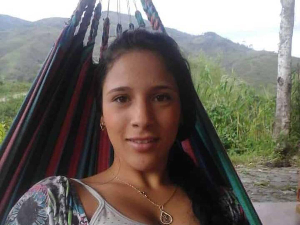 Murió Jimena, la mujer quemada con alcohol por su ex pareja hace tres meses en Medellín