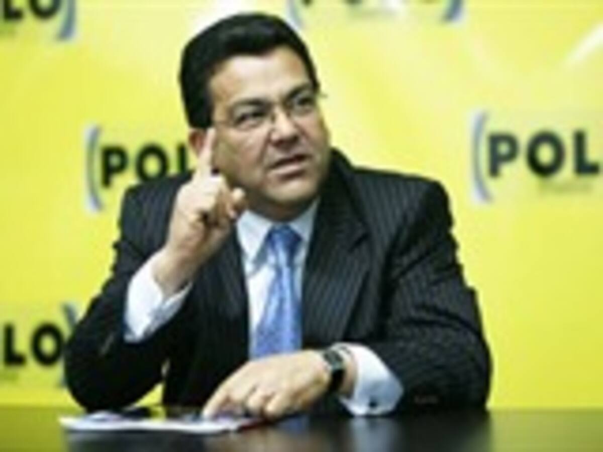 Propuesta a lo grupos opositores de Uribe para firmar un documento en contra de la reelección, Jaime Dussán del Polo Democrático
