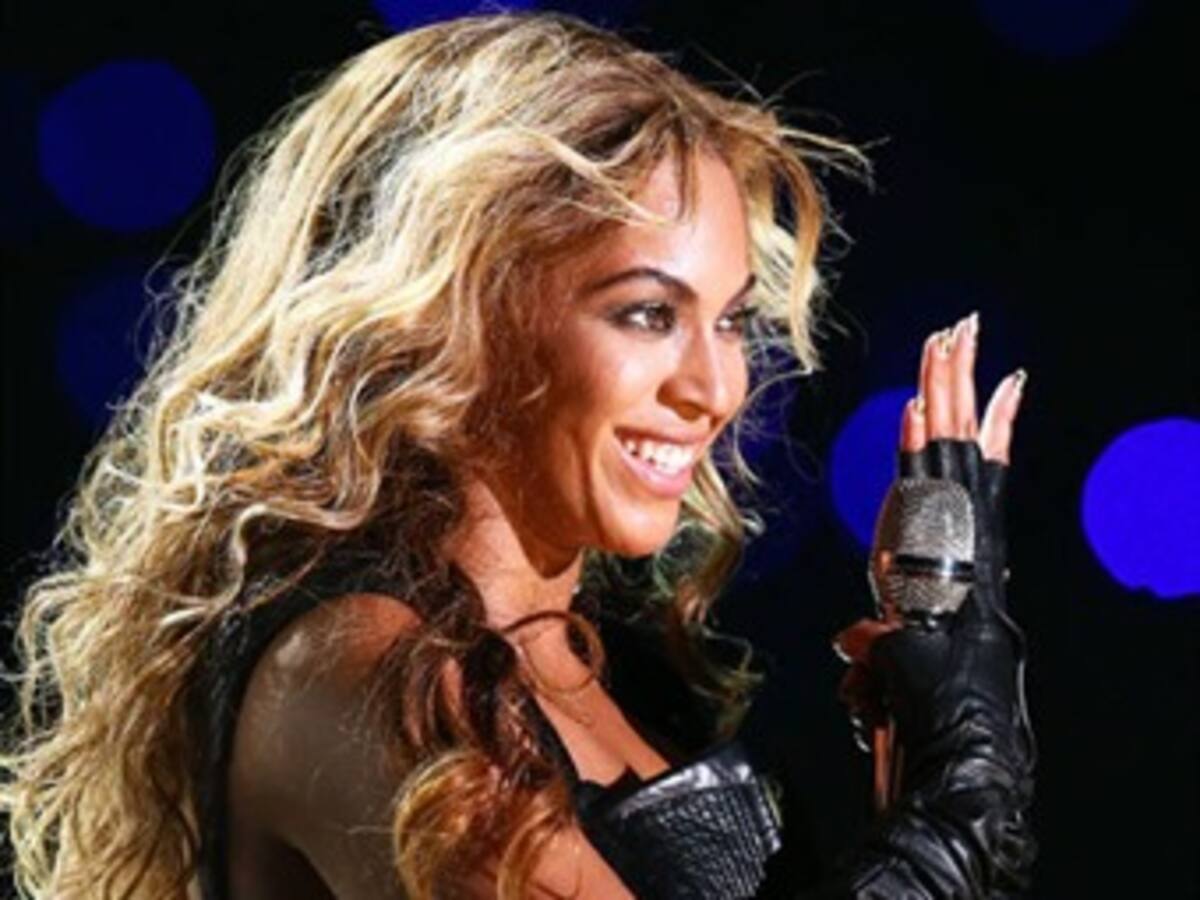 Beyoncé grandiosa y espectacular en el Super Bowl