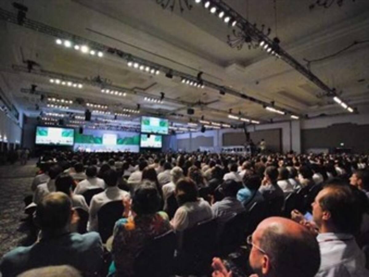 Experto aconseja cambiar modelo de cumbres climáticas para alcanzar acuerdos