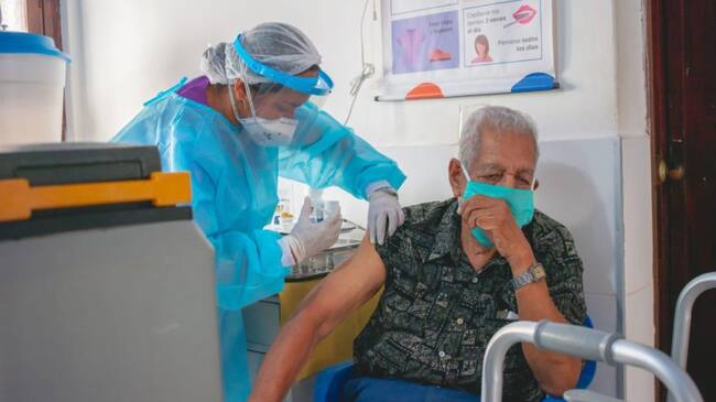 Vacunación contra el COVID-19