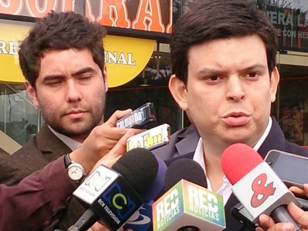 A interrogatorio en EEUU exgobernador Alejandro Lyons