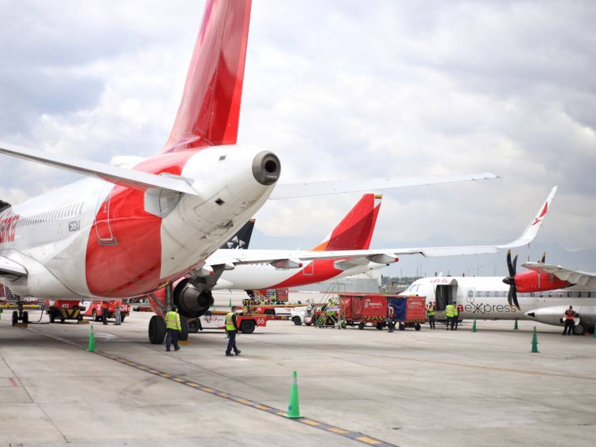 Anuncian fusión de Avianca con Viva, ¿qué pasa con la competencia aérea?