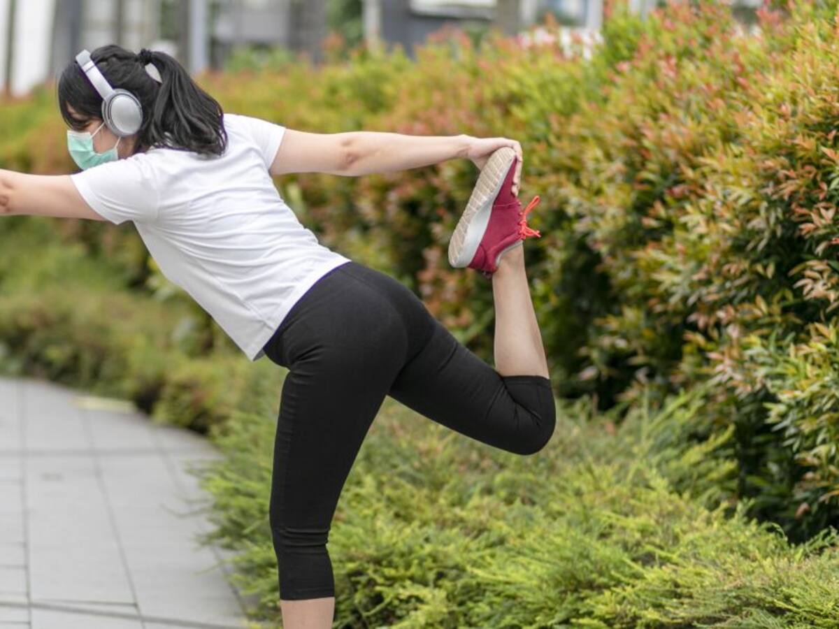 Hoy por Hoy: Rutina de ejercicios para practicar en casa o al aire libre