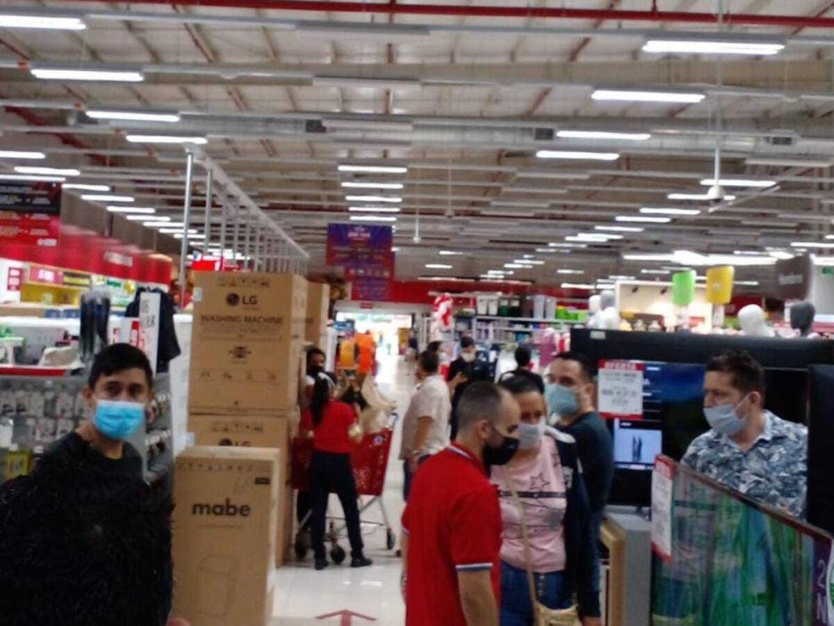 Comercio de Cúcuta se movió en el segundo día sin IVA