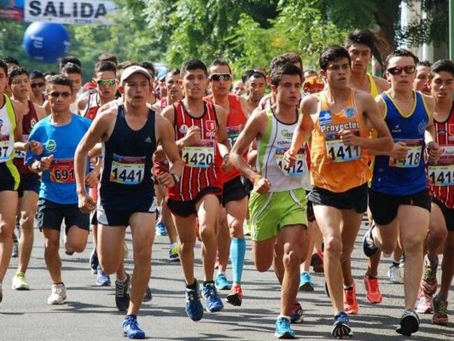 ¡Prográmese! Mañana hay cierres en la vía al Aeropuerto por carrera atlética