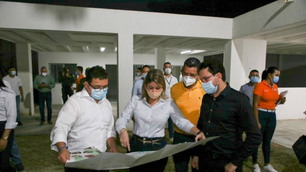 Caicedo denunciará presuntas irregularidades en la construcción del CAE