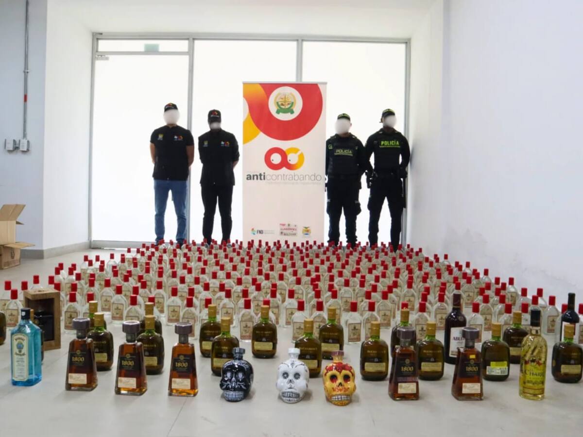 Incautan 343 botellas de licor ilegal en Cartagena tras operativos de la Gobernación