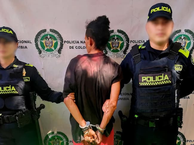 Golpe al tráfico local de estupefacientes en Cartagena con tres capturados