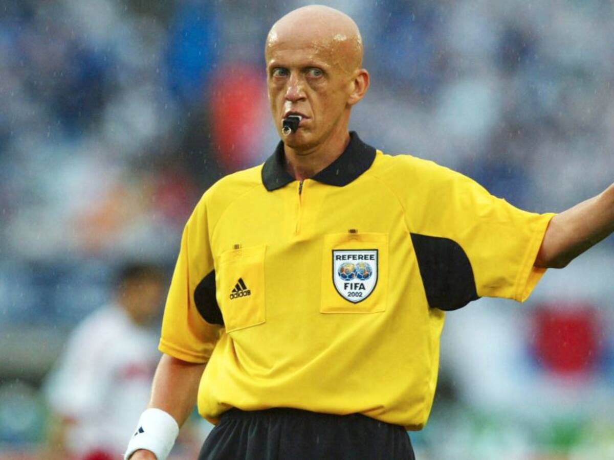 La polémica de Pierluigi Collina cuando dirigió un Uruguay vs. Colombia