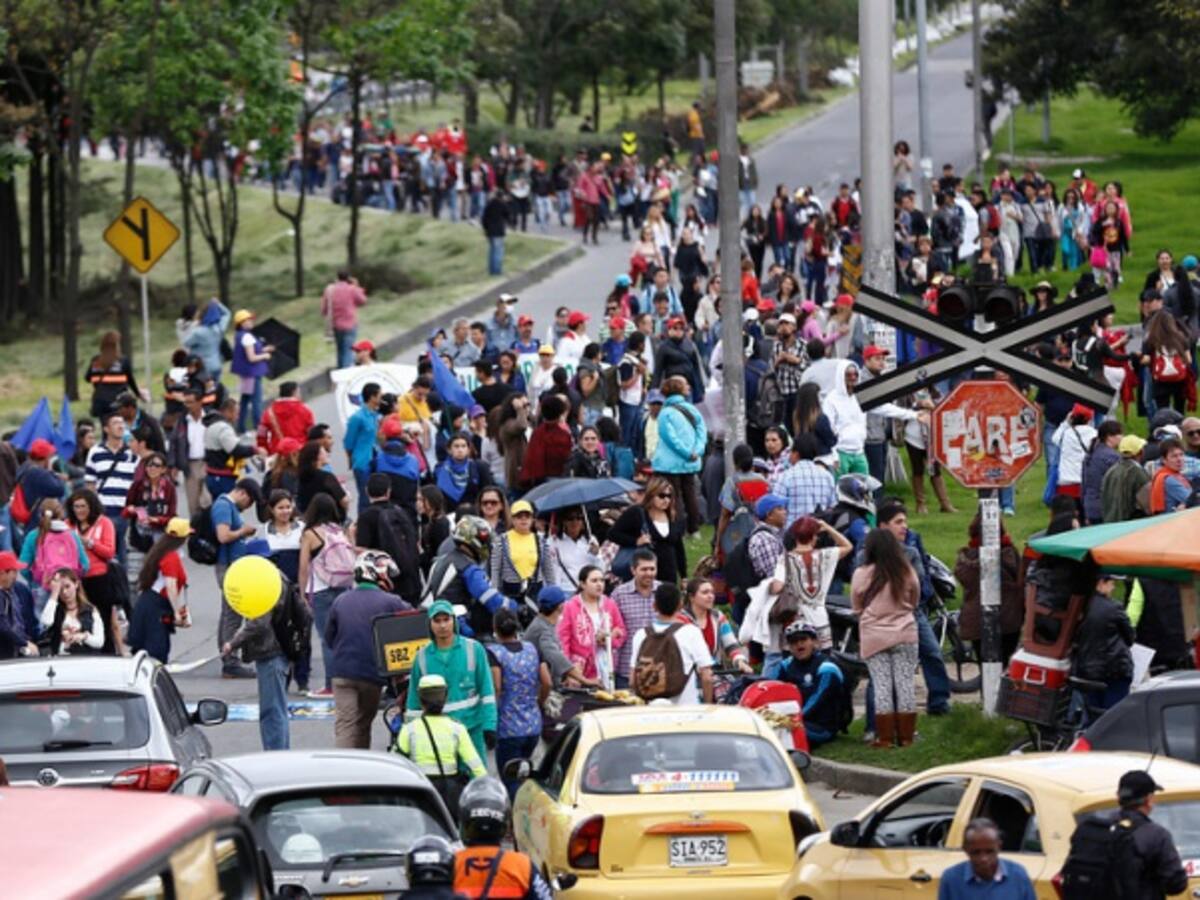 Juzgado suspende licitación por 5 billones para contratar salud de los maestros