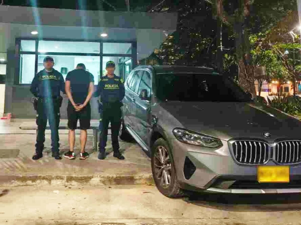 Dos vehículos, tres motocicletas y cuatro capturados en operativos contra el hurto