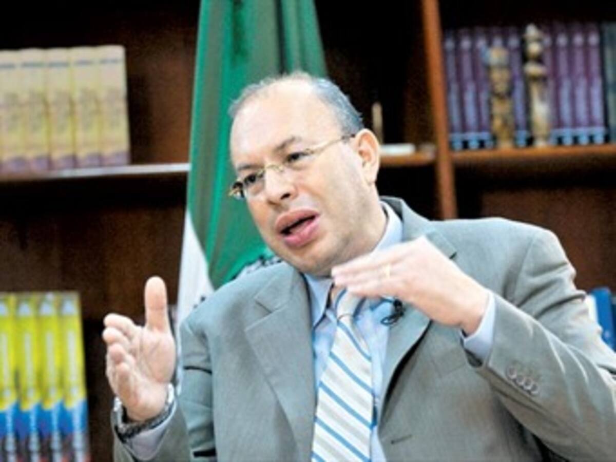 Las consultas hay que modernizarlas no acabarlas: Registrador Nacional