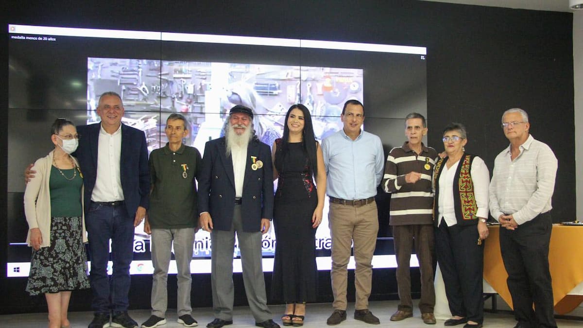 Informe artesanos celebración