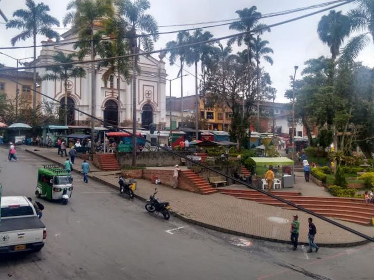 Por amenazas, una periodista y líder social salió del municipio de Ituango