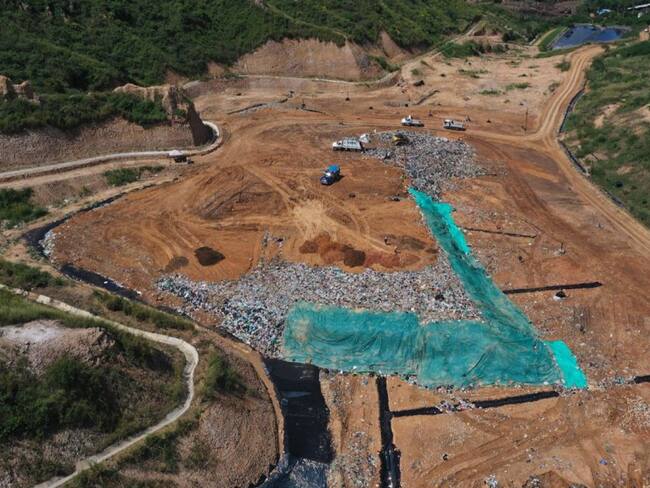 Firmaron convenio para estación de trasferencia en El Carrasco