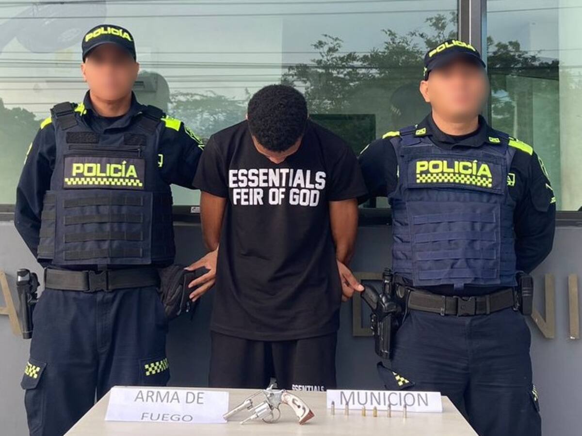 Hombre y mujer fueron capturados en poder de dos armas de fuego en Cartagena