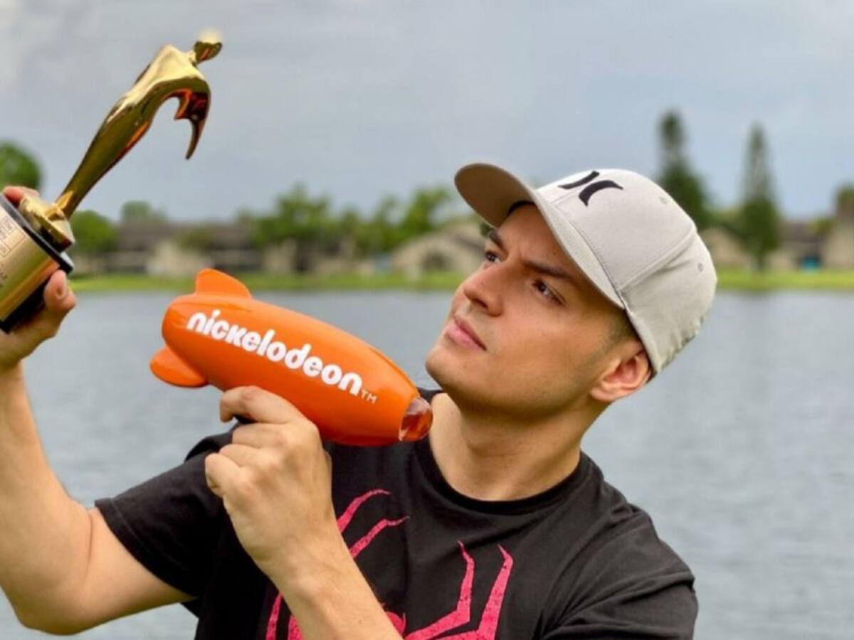 Juanma Salazar lanza su primer libro