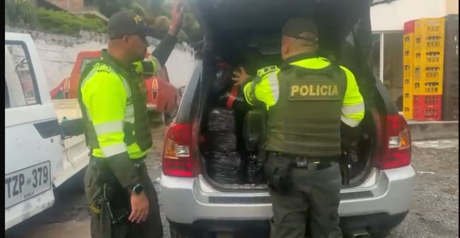Carro cargado con casi 785 kilos de marihuana fue incautado en el Valle