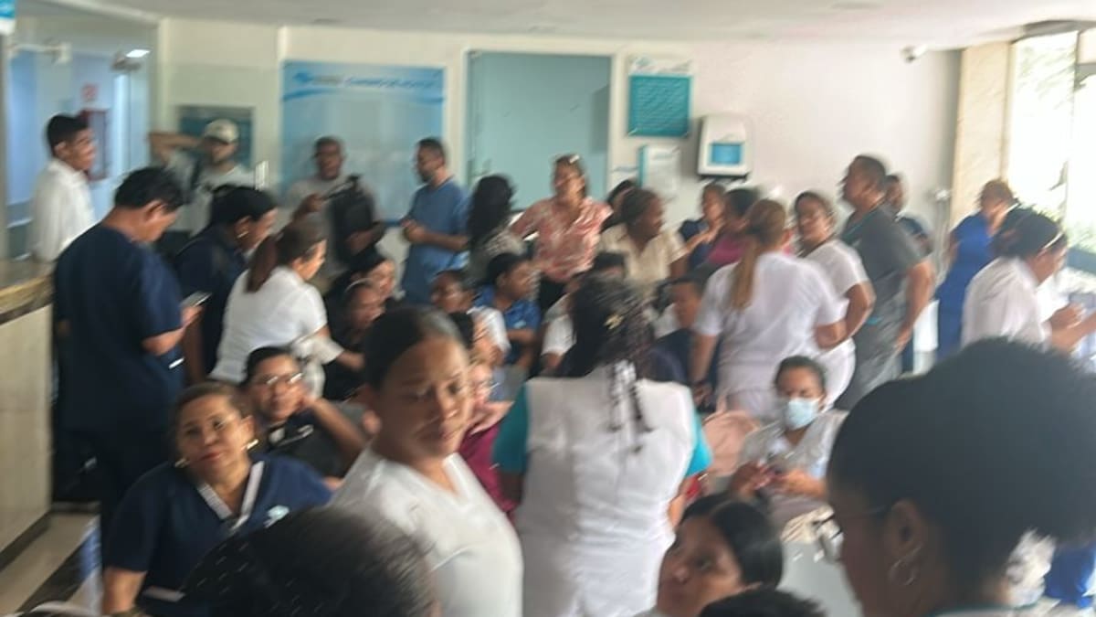 Protestas en el Nuevo Hospital de Bocagrande por exigencia de horarios en medio de deudas salariales