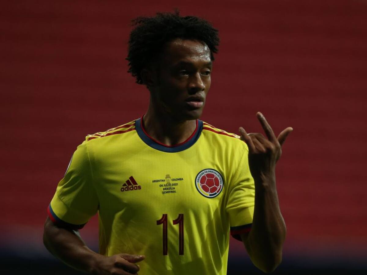 Cuadrado entró al Club de los 100 con la Selección ante Argentina