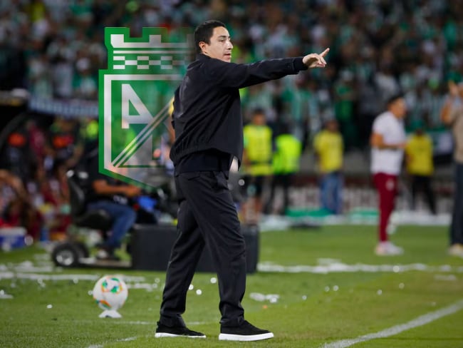 Efraín Juárez estaría en el radar de México