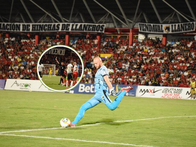 Miguel Ortega, portero de Llaneros, es el primero al que le sancionan un tiro de esquina en contra por tardar más de 8 segundos en reanudar el juego / Colprensa.