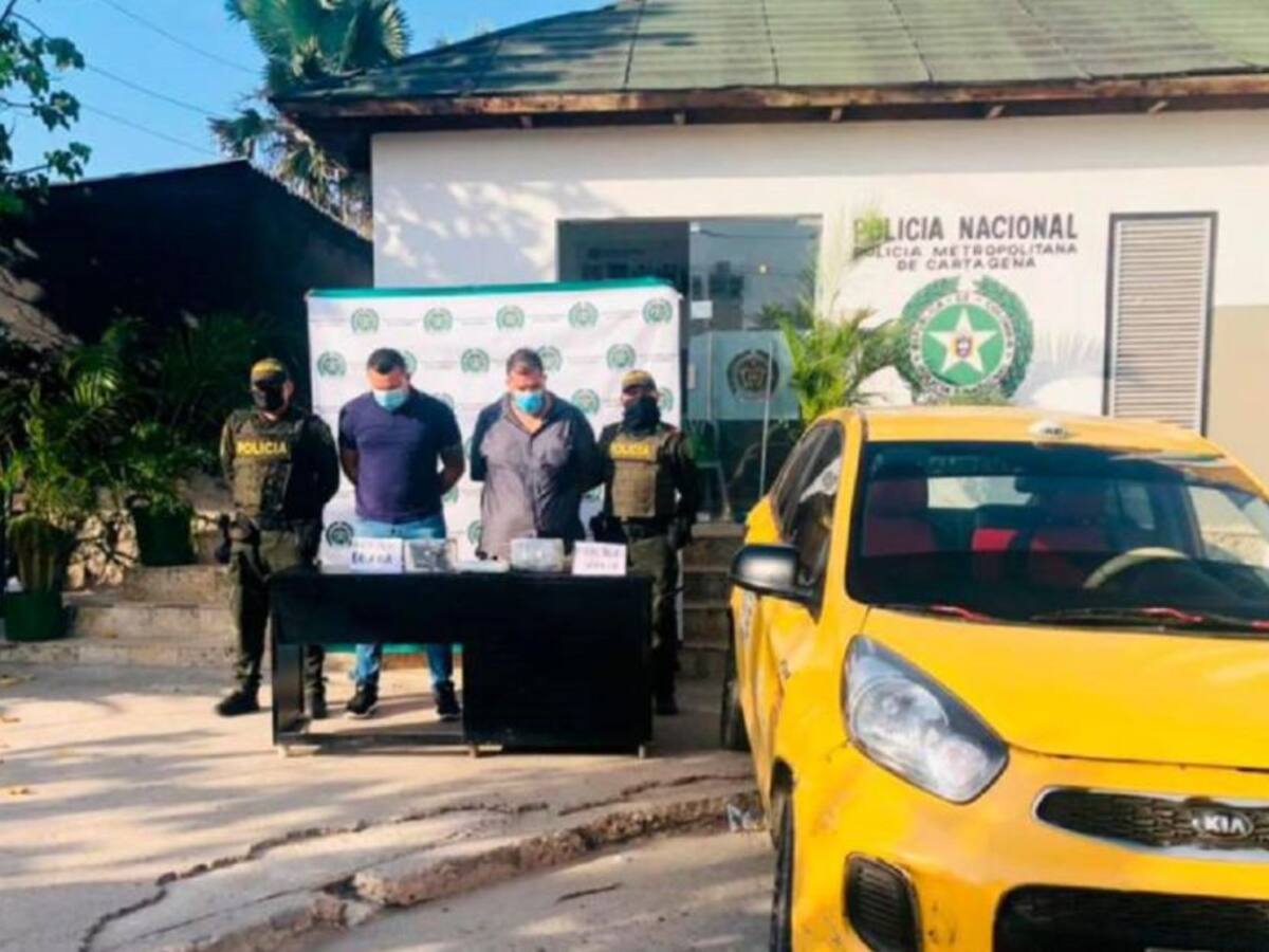 Capturaron a dos hombres por transportar droga en un taxi en Cartagena