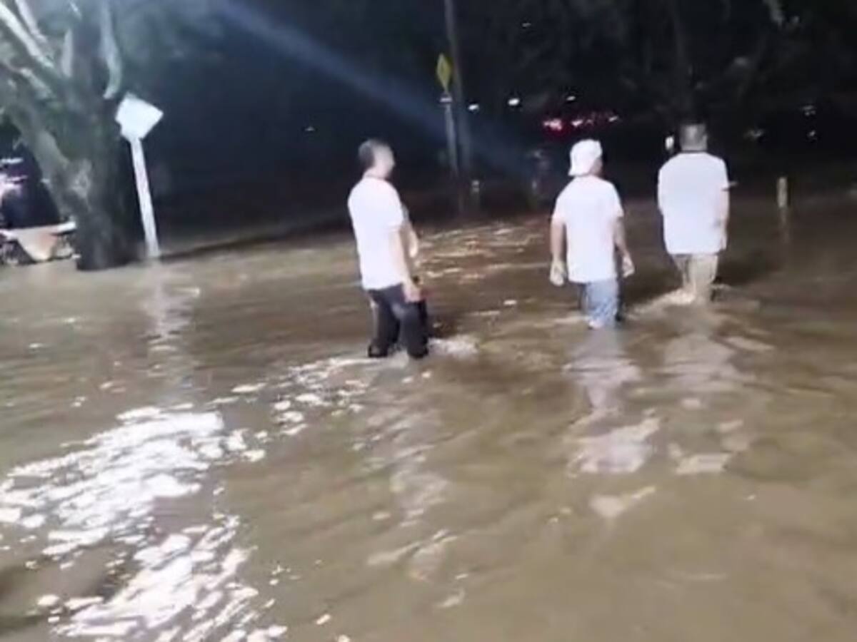 Graves inundaciones nuevamente se registran al sur y oeste de Cali por las fuertes lluvias