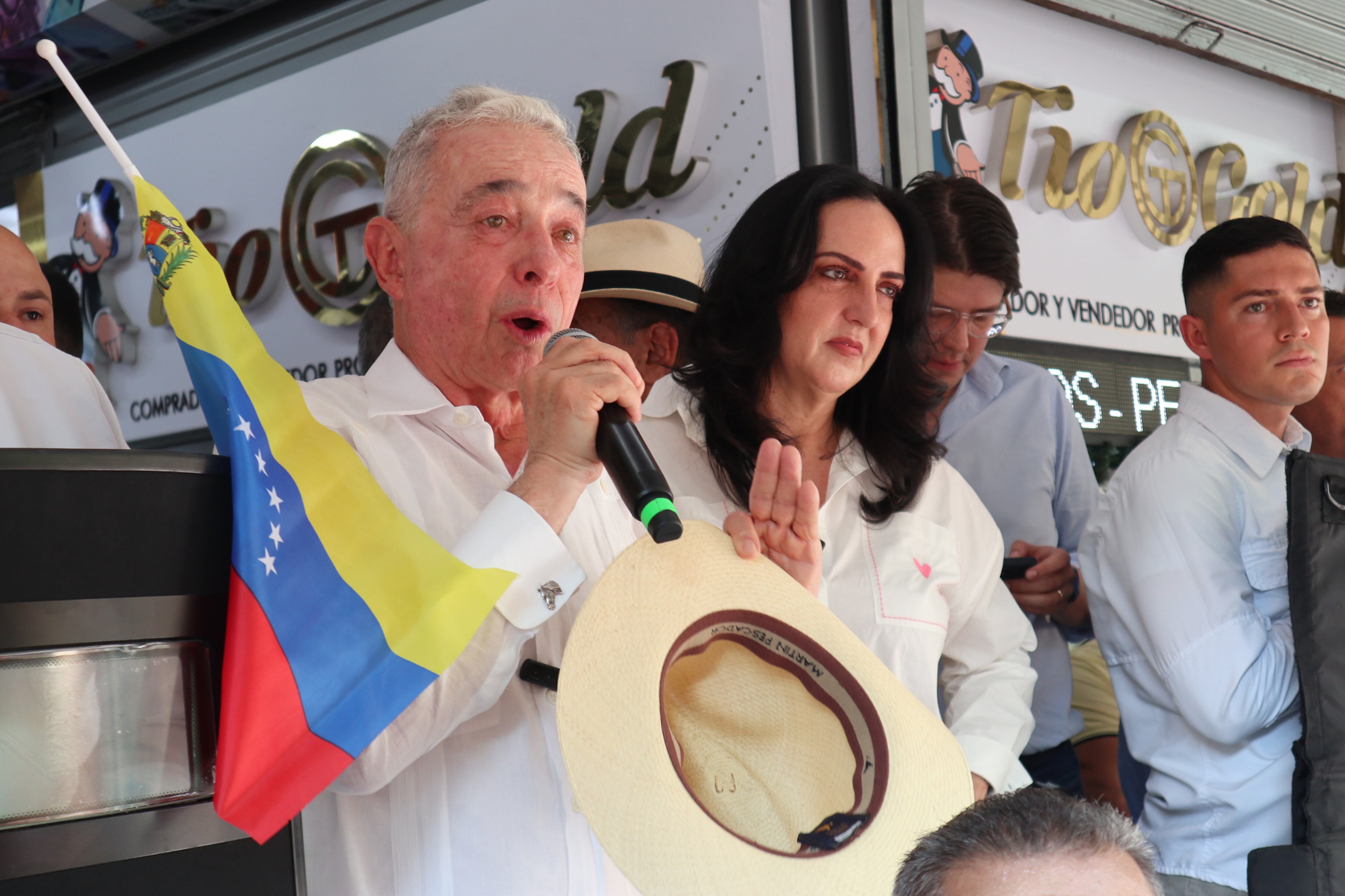 Expresidente Uribe, desde Cúcuta, propone una intervención militar en Venezuela. EFE/ Mario Caicedo