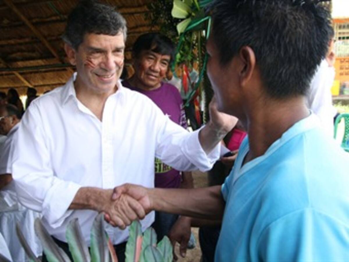 Gobierno se compromete a fortalecer el Sena