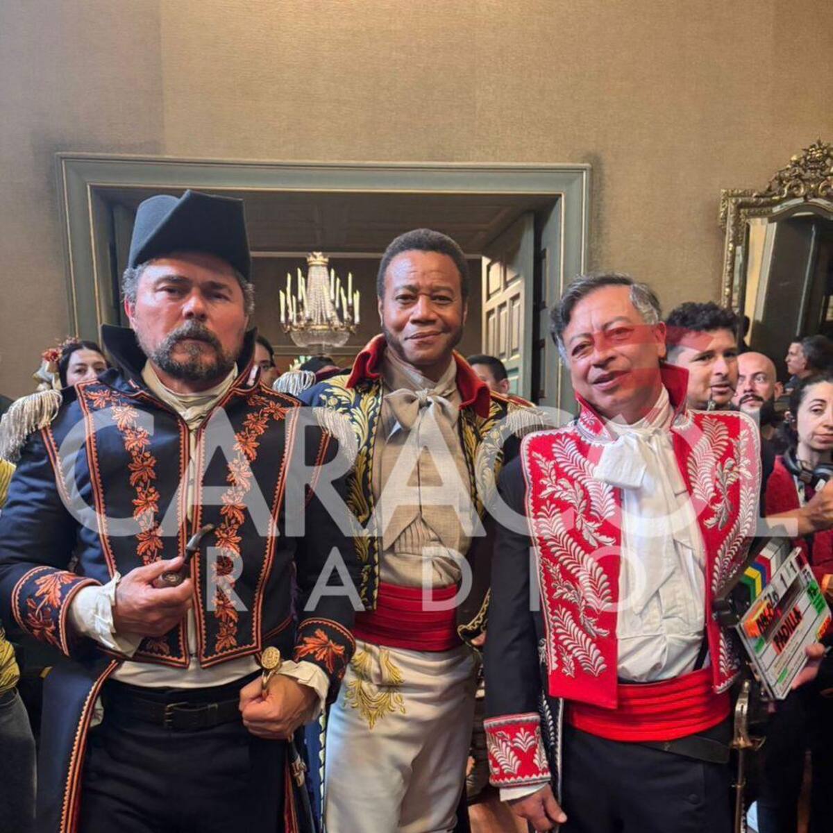 La foto de Petro con Cuba Gooding Jr. en rodaje de la película sobre almirante Padilla