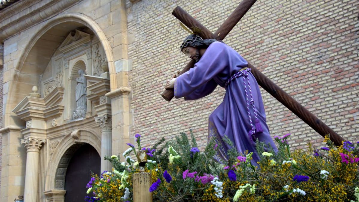 Campohermoso celebra la Semana Santa con eucaristía al parque