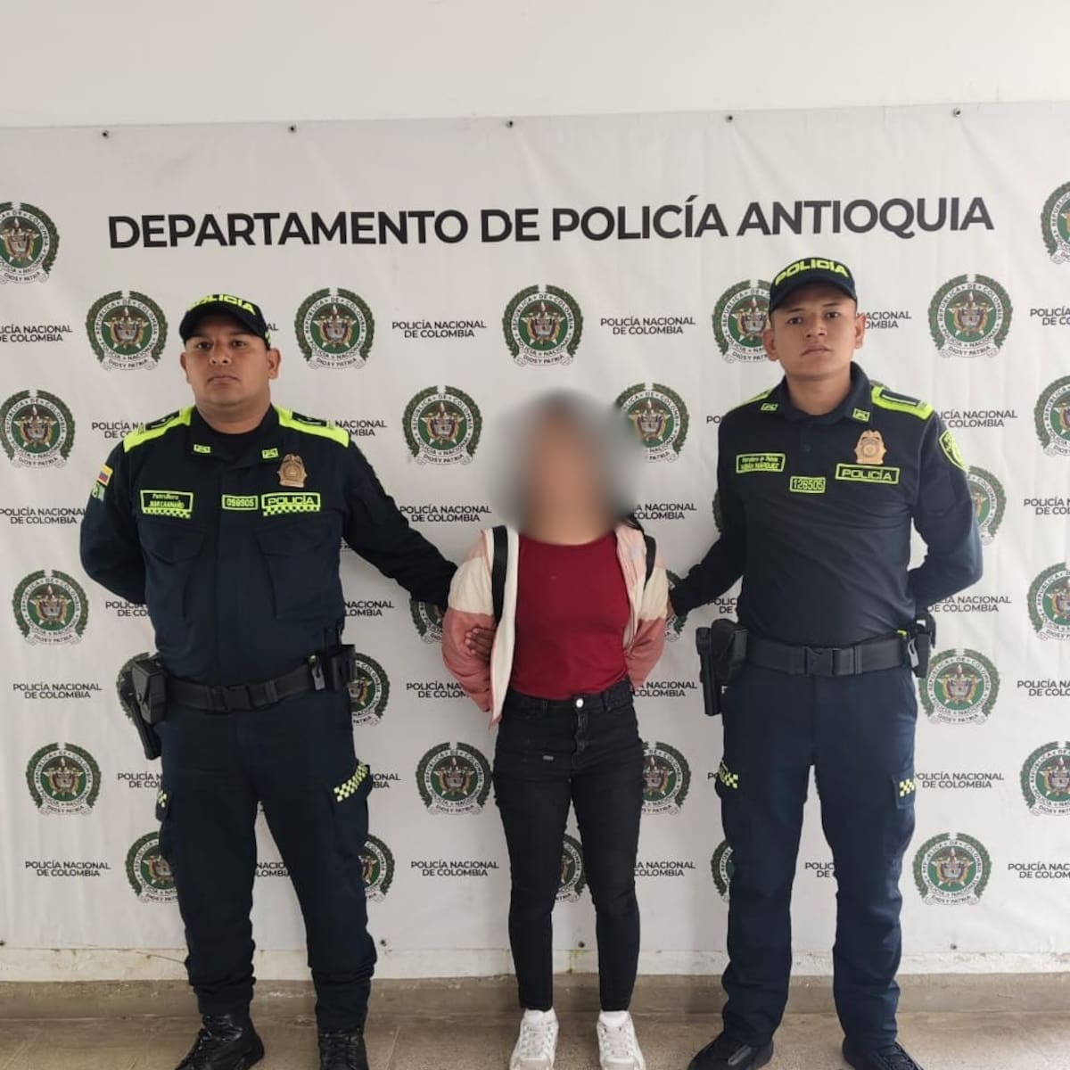 Acusan a una mujer de abusar de su hijo y grabar los vejámenes en El Carmen de Viboral