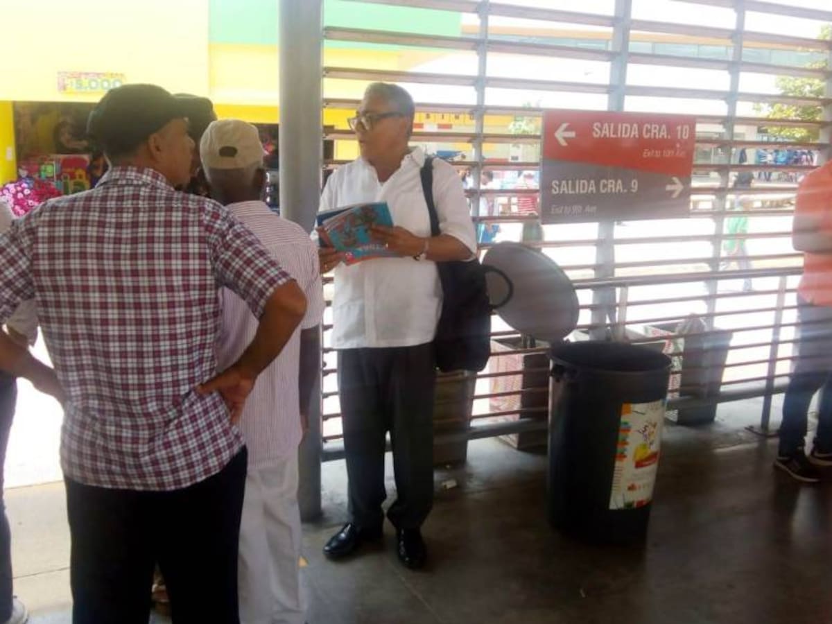 “Libro Ruta Gana Cartagena” se traslada a las estaciones de Transcaribe