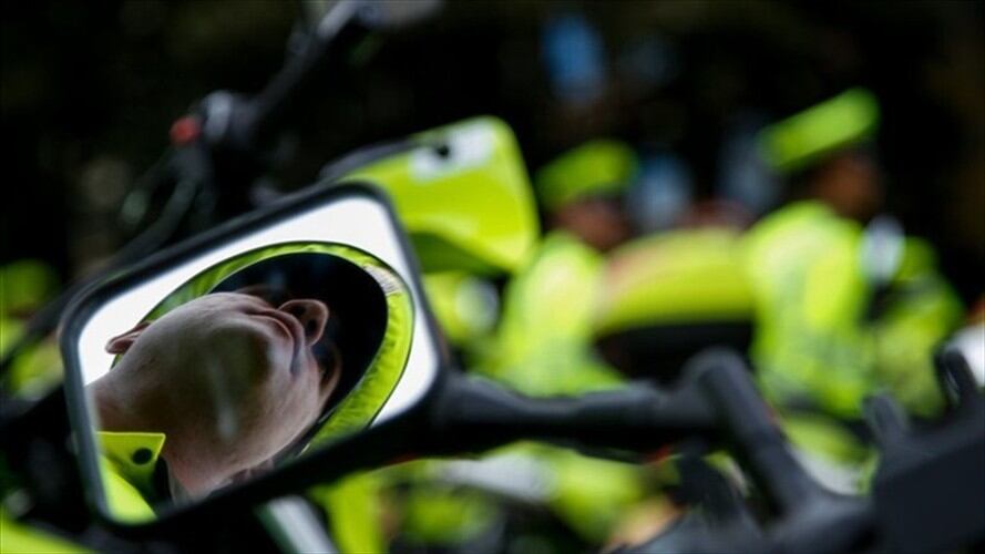 Menor herido por un policía