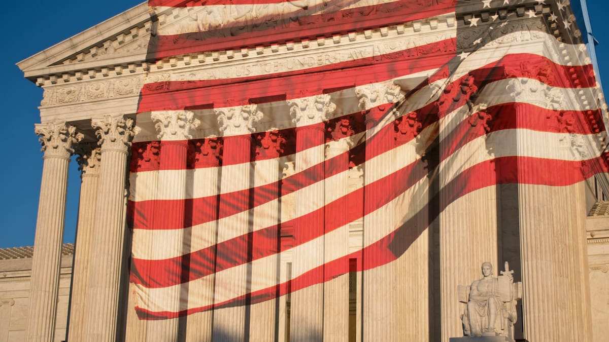 Corte Suprema de EE.UU. emitirá un fallo sobre el derecho a la ciudadanía por nacimiento