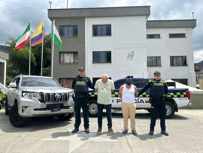 Capturados en intento de hurto a conjunto residencial en Armenia- cortesía Policía del Quindío