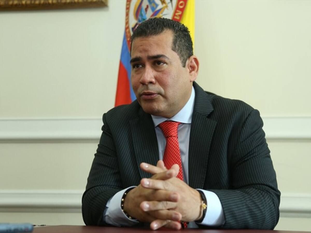 La idea de una constituyente ha rondado desde el gobierno Santos: Alejandro Chacón