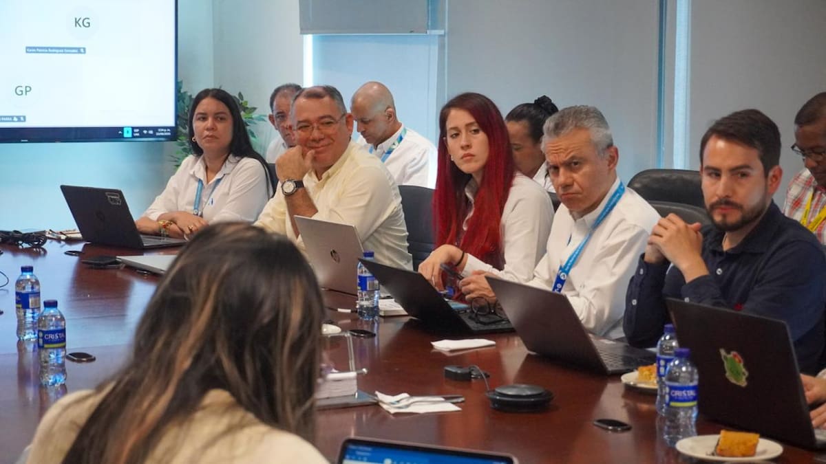 Procuraduría y Superservicios revisan contrato de Air-e con empresa china CMC