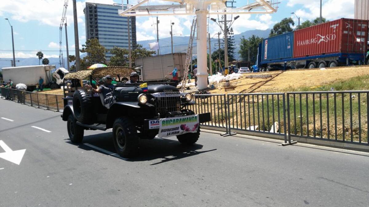 Grandes y chicos comparten la pasión por los máquinas y sus particulares modelos y estilos.