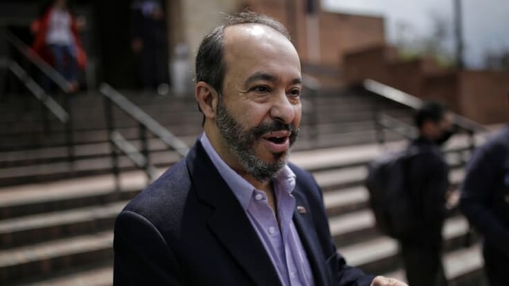 Germán Córdoba pone a consideración de directivas permanencia en Cambio Radical