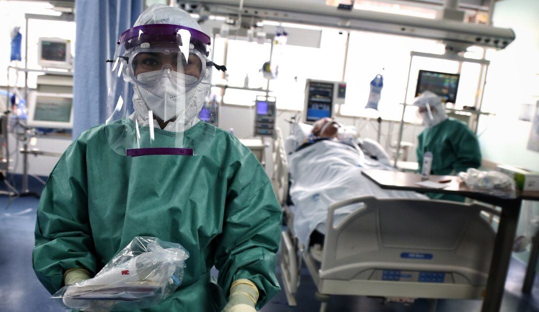 De las 360 camas UCI que hay en la ciudad, 277 se encuentran ocupadas