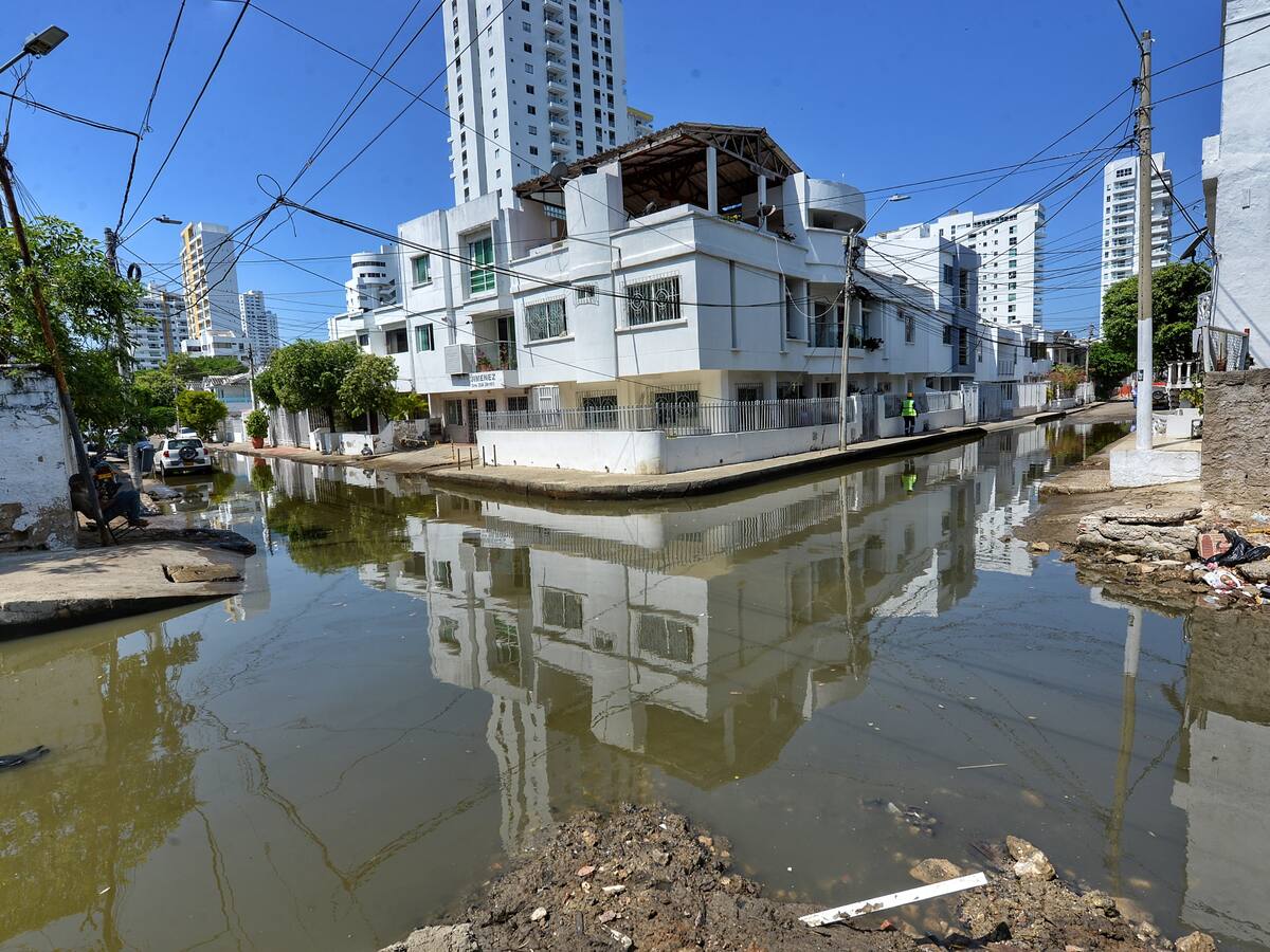 Inicia obra para mitigar la intrusión de mareas en el sector Nuevo Dandy, en Manga