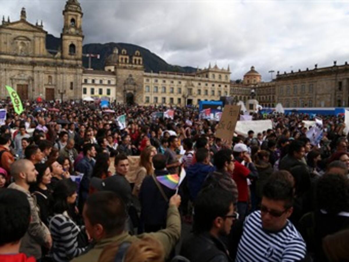 En fotos, la manifestación de seguidores de Petro en la Plaza de Bolívar
