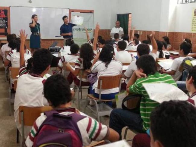 Más 300 mil niños se han matriculado este año en colegios de Medellín