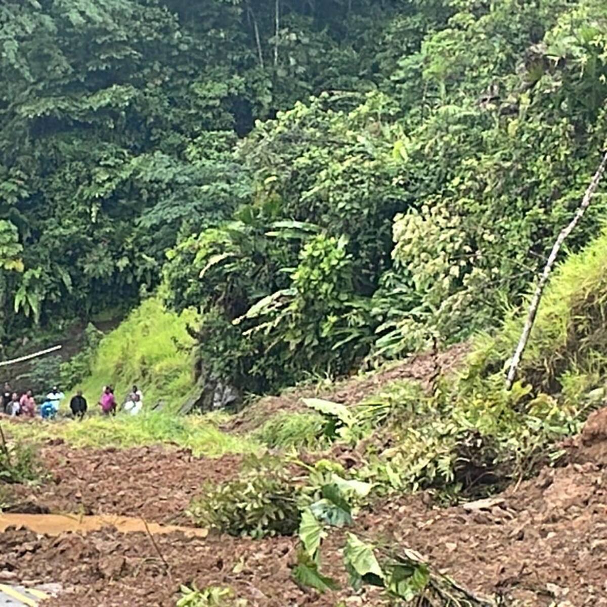 Confirman 23 muertos en la vía Medellín Quibdó, por deslizamiento