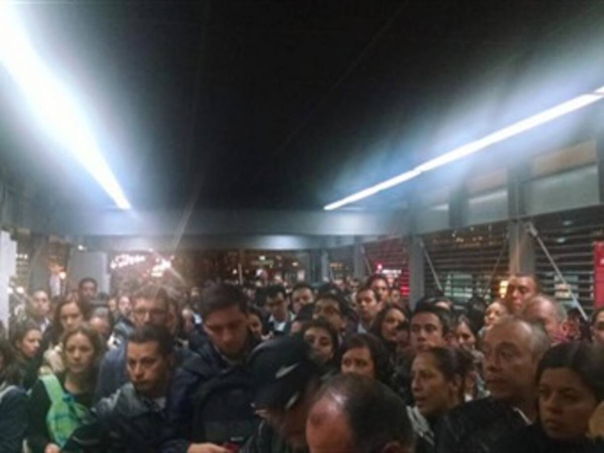En fotos: Caos en el sistema Transmilenio