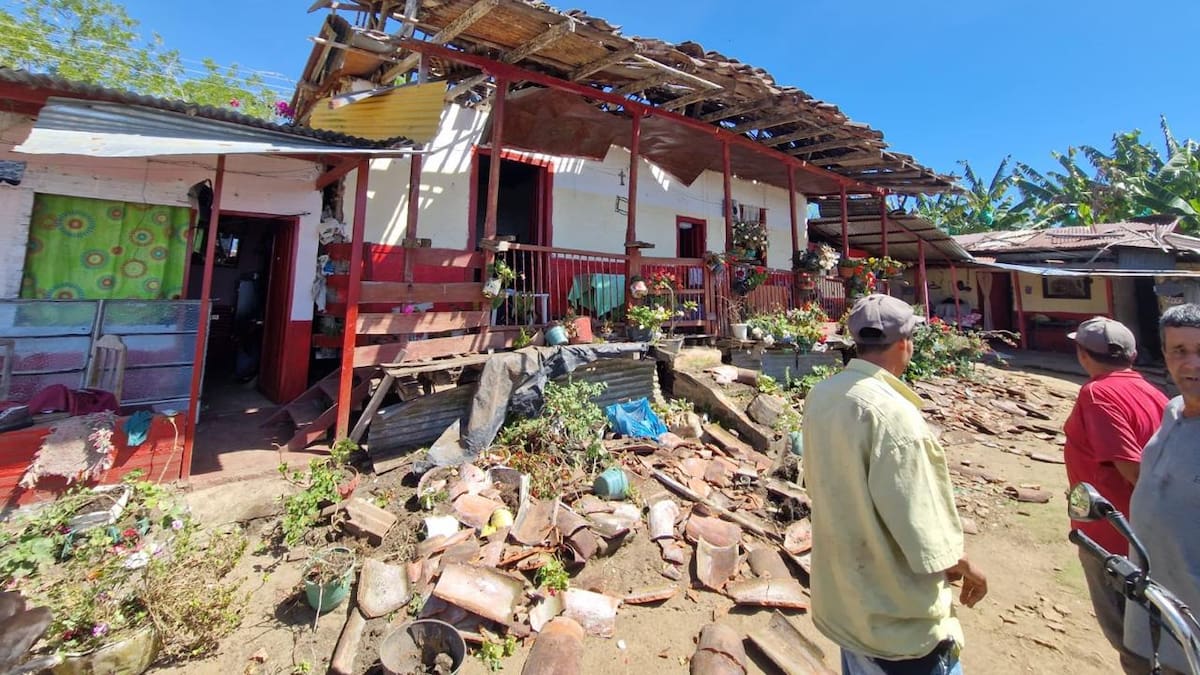 Belén de Umbría pide revisar situación catastral de predios de viviendas colapsadas por el terremoto