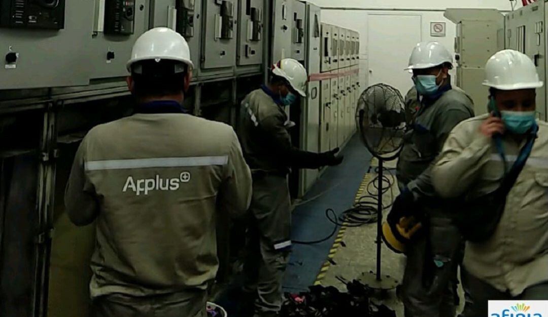 Más de 30 personas del equipo de alta tensión de Afinia ejecutó labores para superar la avería que dejó sin servicio a la zona amurallada